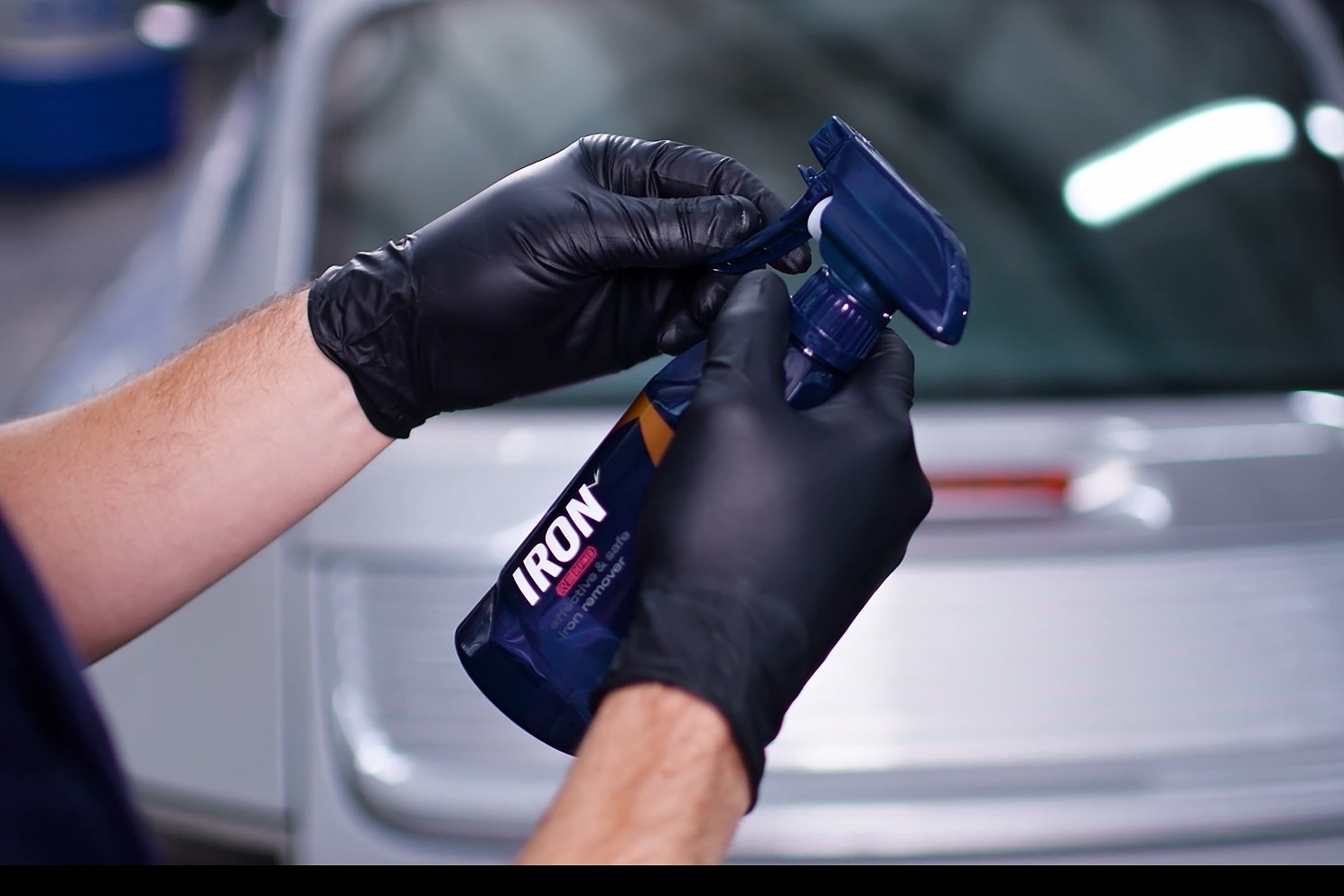 Gyeon dekontaminace laku iron